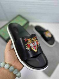 Picture of Gucci Slippers _SKU244983658942029